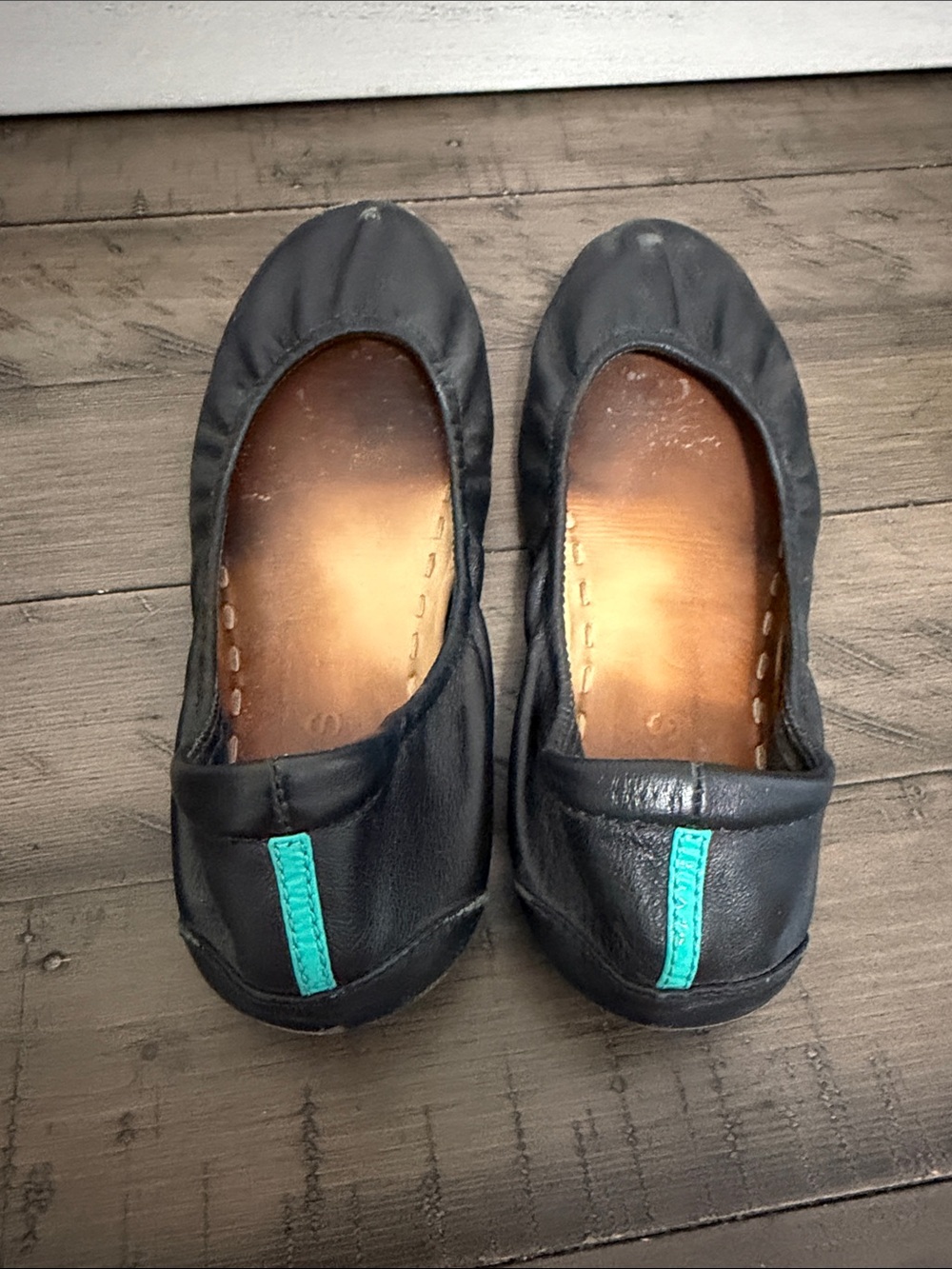 Teaks flats size 7 - Picture 3 of 4